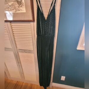 Simple Dark Green Velvet Maxi Dress